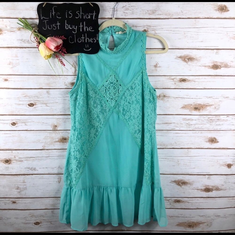 Gorgeous high neck shift dress with detailing